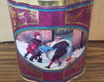 Vintage cookie tin.