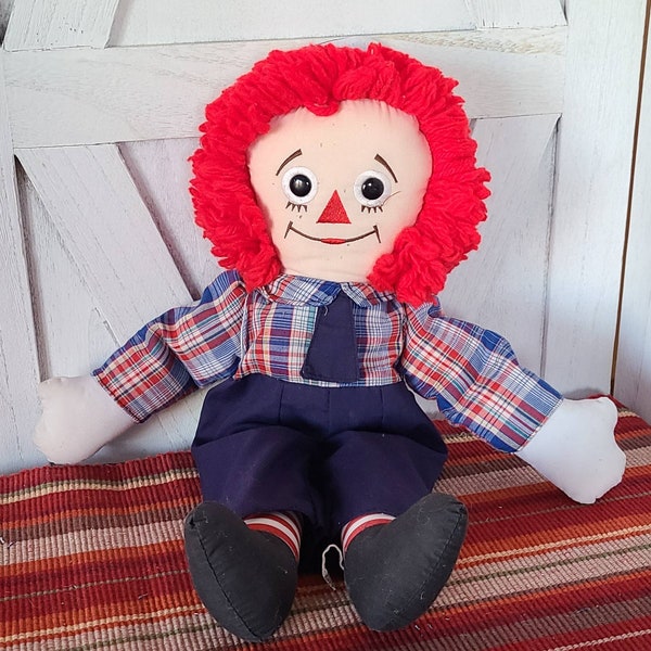 Vintage stuffed Raggedy Andy Doll.