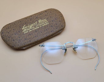 B L Frameless 6 sided vintage eyeglasses with case.