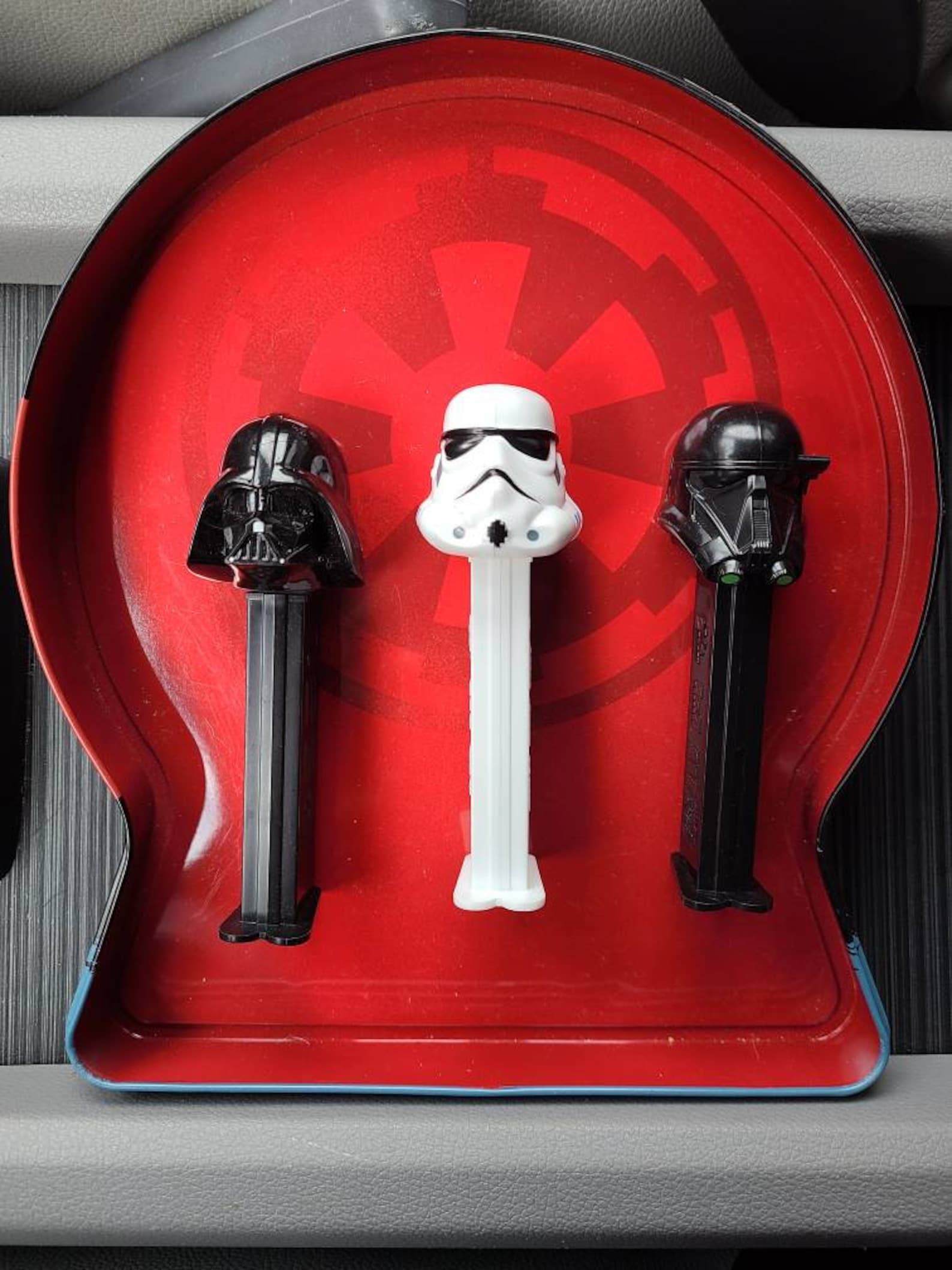 Star Wars PEZ Collectable tin with 3 PEZ dispensers. Etsy