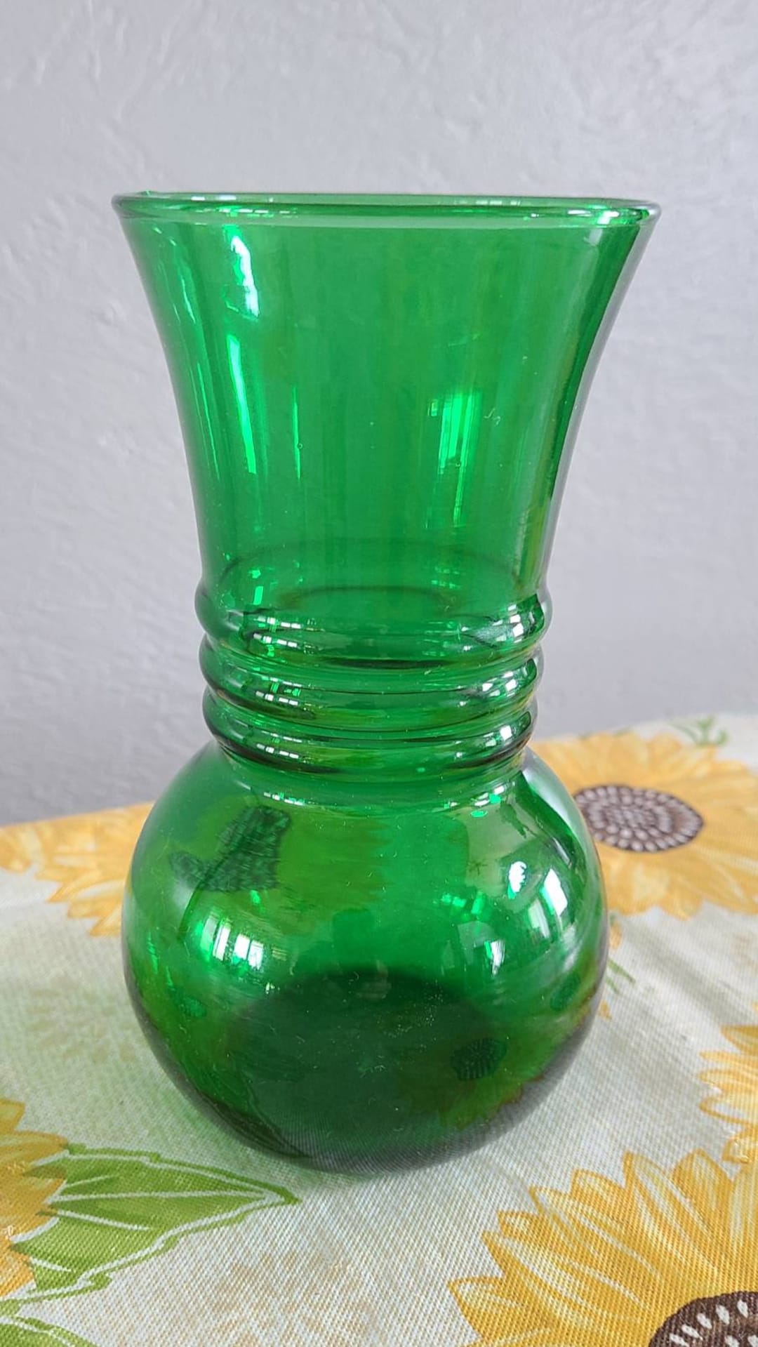 Vintage Green Glass Vase. 6.5 Tall. Etsy