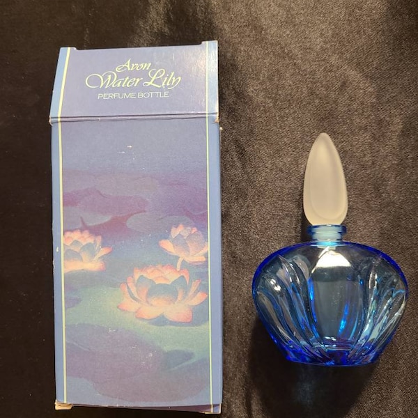 Vintage Avon Water Lily Perfume Bottle.