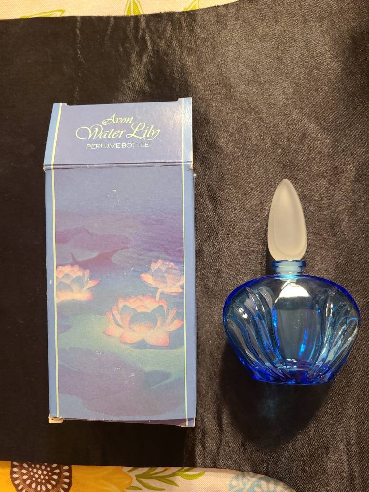 Vintage Avon Water Lily Perfume Bottle. - Etsy