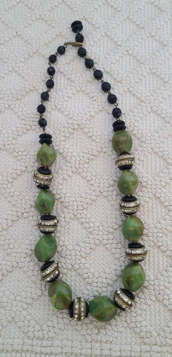 Vintage Green Stone and Black Beaded Necklace.