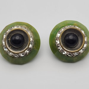 Vintage Clip On Earrings