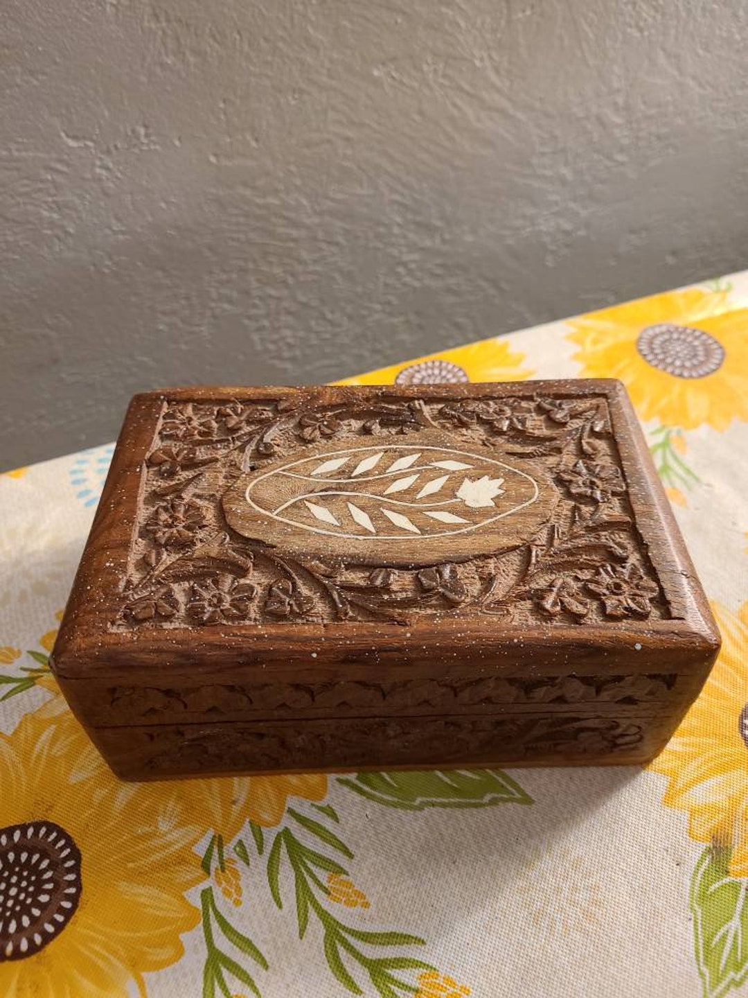 Vintage Hand Carved Wooden Jewelry Box. Made in India. - Etsy