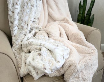 Luxury Minky blanket in pearl bunny and Snowy Owl Natural fabric