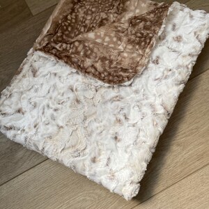 Gender neutral baby blanket | Minky baby blanket | soft baby blanket | fawn fabric | cream blanket | Minky fabric | newborn gift image 6