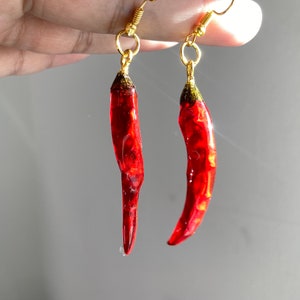 gift for her/Dried chili pepper resin earring/real chili earring/birthday gifts/ real fruit resin earring/hot chili pepper