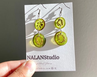 Real fruit earring/kiwi berry Christmas Gifts/mini Kiwi fruit earrings /Real Pressed Fruit Resin / resin jewelry/handmade gift