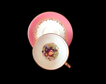 Gorgeous pink Aynsley orchard tea cup and saucer signed by Jones bone china England, mint condition. Beautiful tea cup set gift for her.