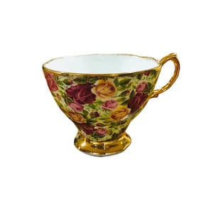Replacement vintage Old Country Roses “Chintz Collection“ cup orphan bone china England, replacement cup only.