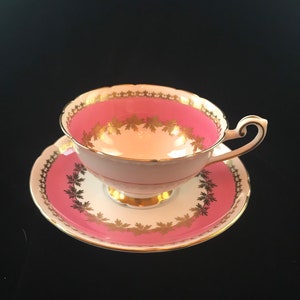 Beautiful hot pink Shelley tea cup and saucer with gold details, Shelley collectible tea cup, widemouth Shelley, Shelley china