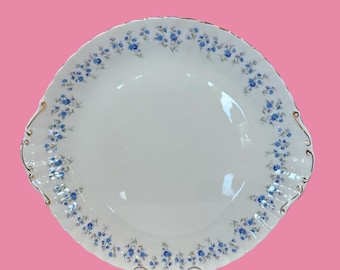 Piatto da torta grande con manici Royal Albert Memory Lane, 30 cm, in porcellana fine, prodotto in Inghilterra.