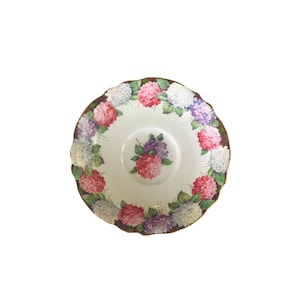 Vintage replacement double Paragon hydrangeas saucer orphan bone china England, replacement Paragon saucer.