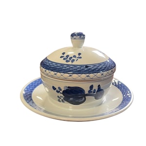 Royal Copenhagen Tranquebar Blue covered soup bowl with under plate, vintage Royal Copenhagen/Aluminia Danish, serving dish, Denmark Pottery