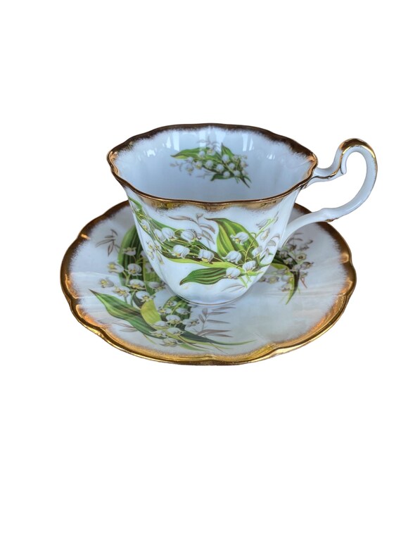 ヴィンテージの英国製アダレイのヘビーゴールド製スズランティーカップ  