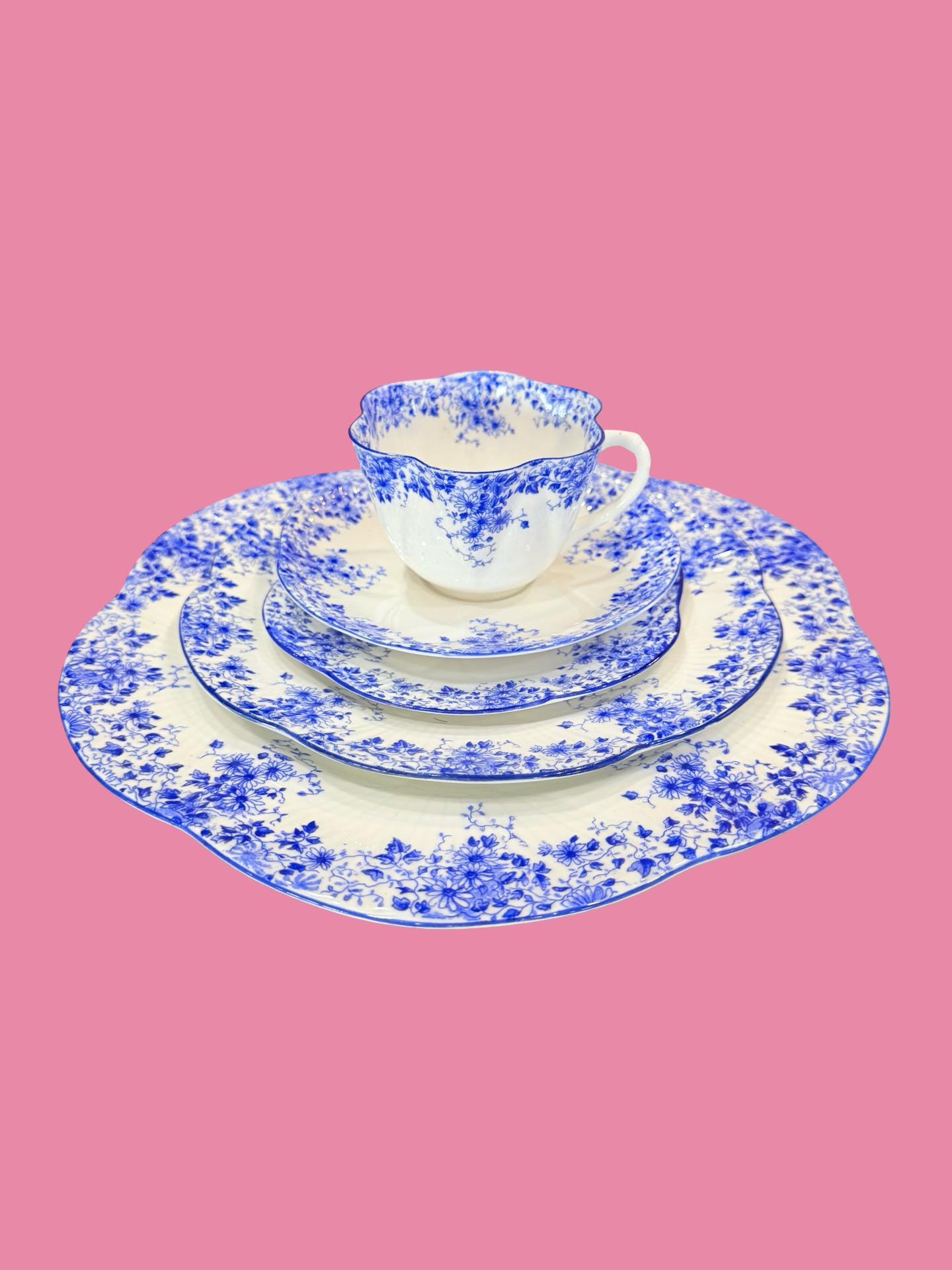 Shelley Dinner Set - Etsy