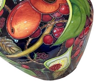 Moorcroft Queen's Choice Large Vase 10 1/2” T by Emma Bossons