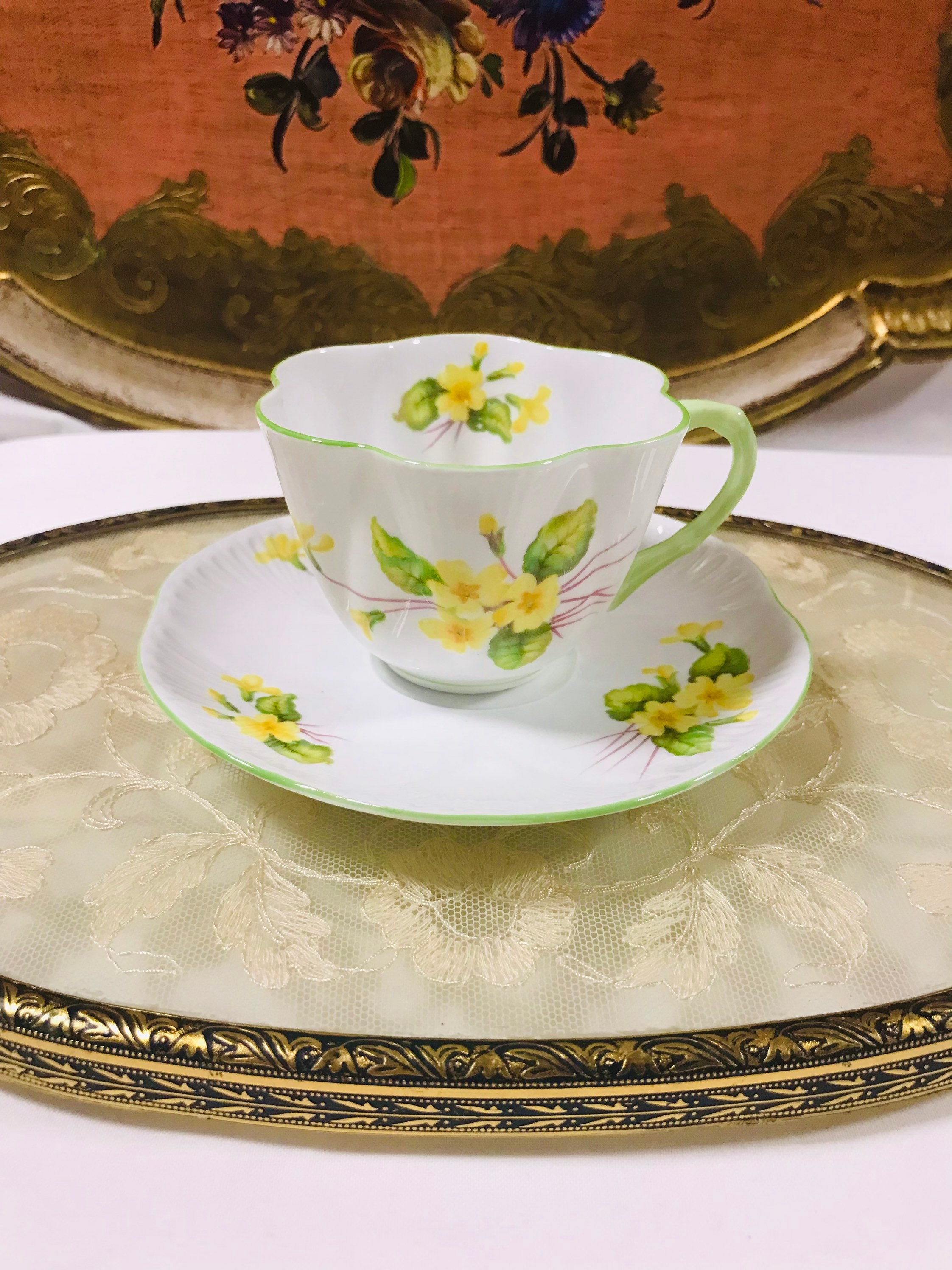 美品 Shelley Primrose プリムローズ チンツ ラウンド ケーキ皿 美品 Shelley Primrose プリムローズ チンツ ラウンド ケーキ皿