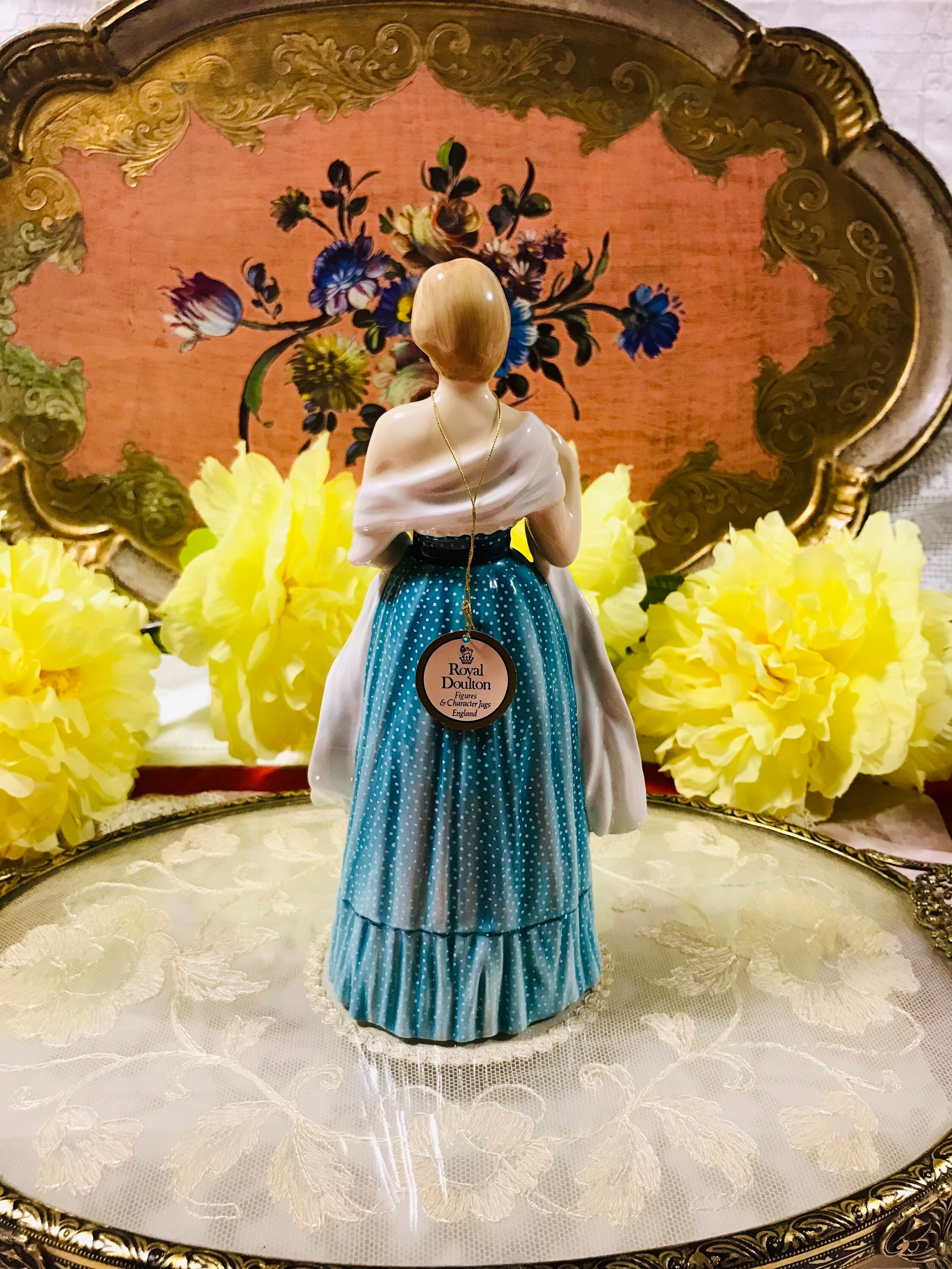 Royal Doulton Figurine “lady Diana Spencer” H.N 2885 Bone China