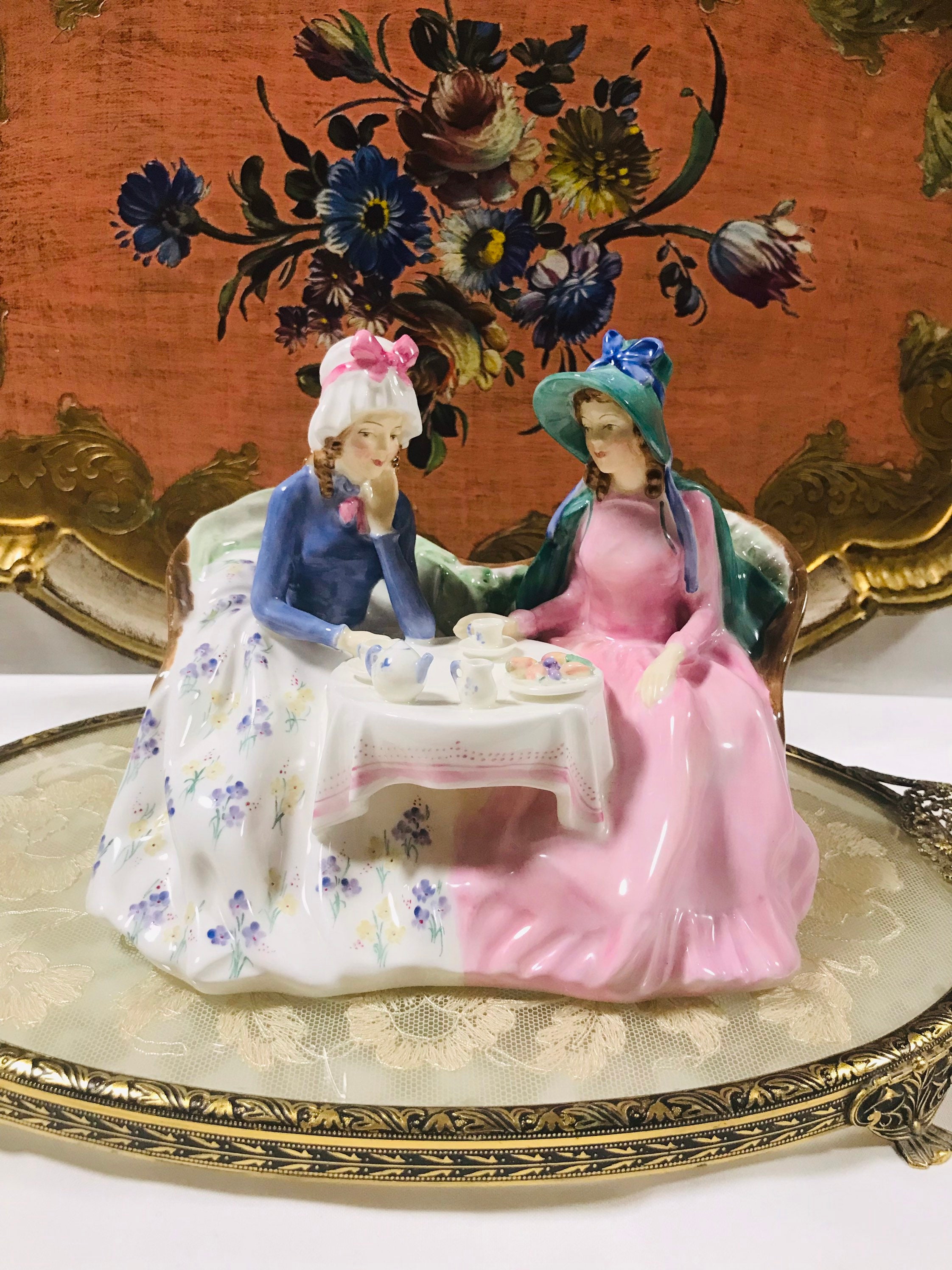 Old and rare Royal Doulton figurine Afternoon Tea 1747 Etsy 日本