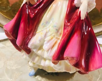 ロイヤルドルトンのフィギュア「サザンベル」、H.N 2229、COPR 1957