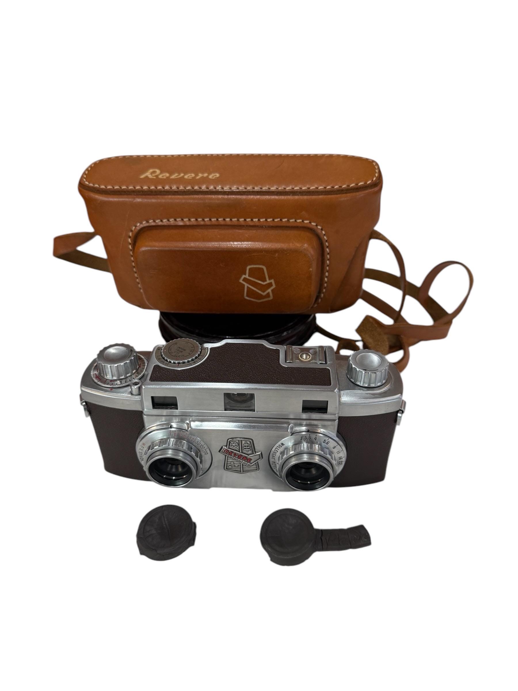 Revere Stereo 33 Camera With Leather Case 1940s -1950's