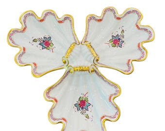 Herend Hungary Large Hand Painted Porcelain Chine Bouquet Shell