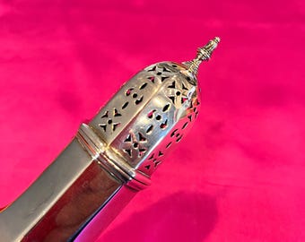 アンティークの刻印入りチェスター 1904 スターリング シルバー