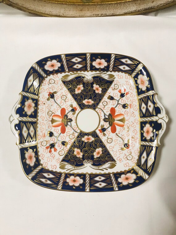 Royal Crown Derby 2451 Imari Pattern Cake Plate 10.5