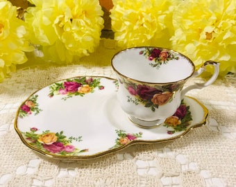 Vintage Royal Albert Old Country Rose Tennis Set Bone China England tea cup and sandwich plate, Gorgeous Afternoon Tea Gift.