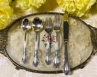 International Rogers Sterling “Old Charleston” sterling silver Dinner Size Place Setting (S) 5 PC, 170 Grams, Good Condition. Gift collector