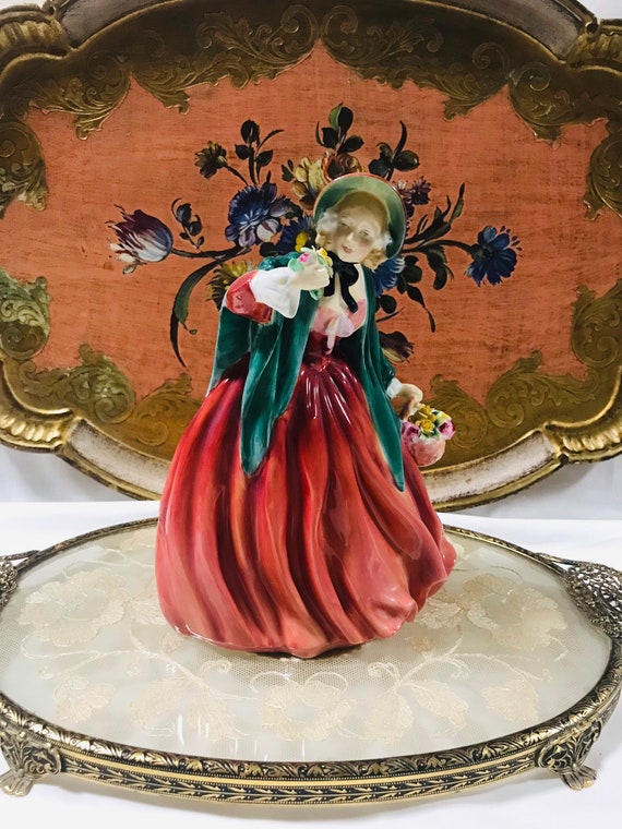 ロイヤルドルトンのフィギュア、レディ・チャーミアン、H.N 1949 