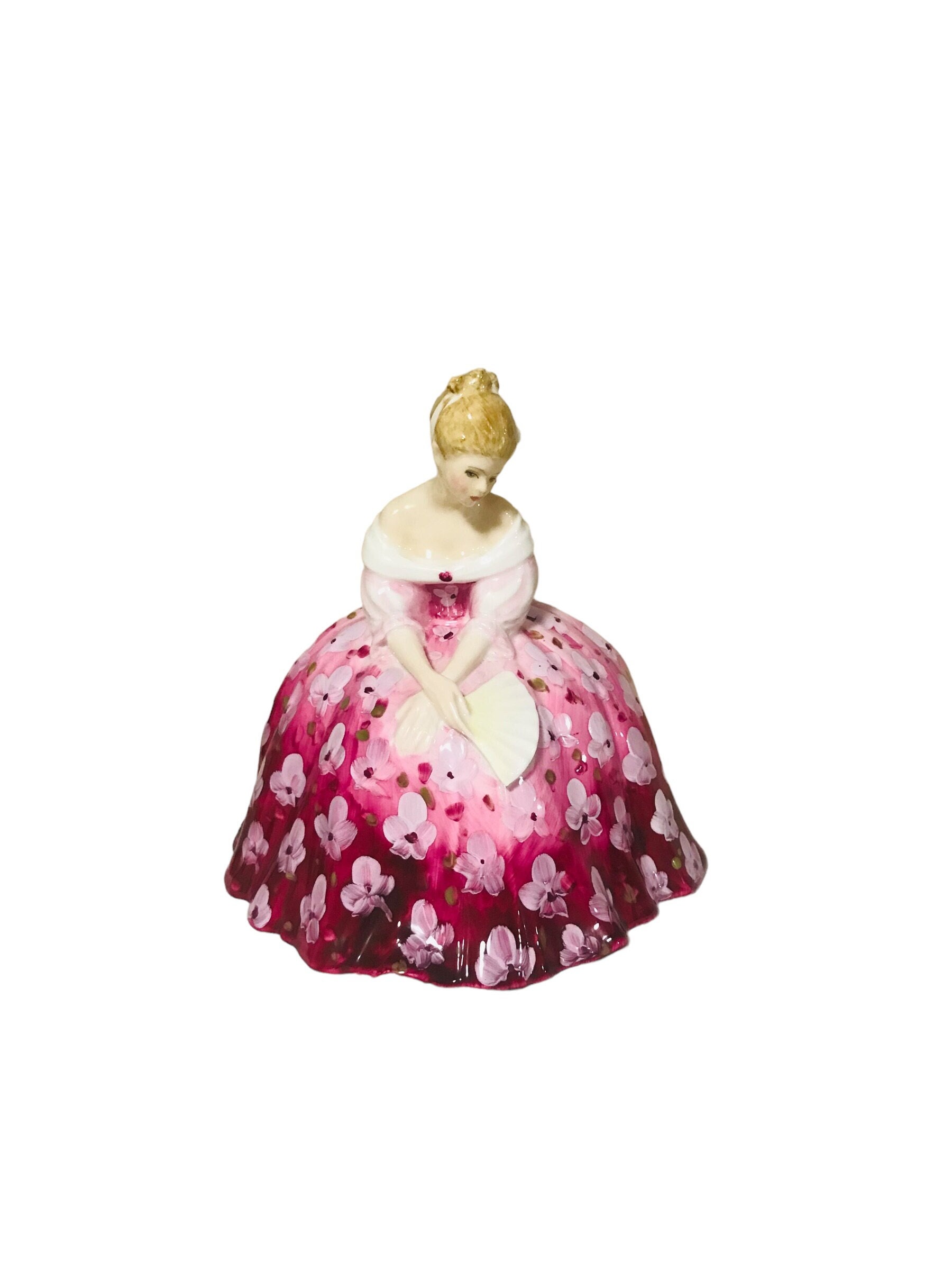 ロイヤルドルトン ヴィクトリア H.N. 2471 貴婦人 陶器 置物 オブジェ Royal Doulton Figurine “ Victoria“ HN 2471 in Pink Dress Bone