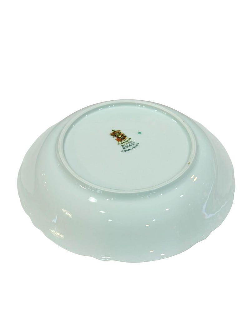 Schumann Empress Dresden Flowers Centre Round Bowl 8” D Germany. Mint ...