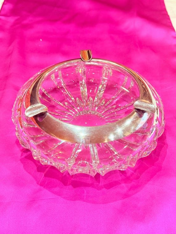 クリスタル　灰皿　アンティーク 昭和レトロ/高級クリスタルガラス灰皿693