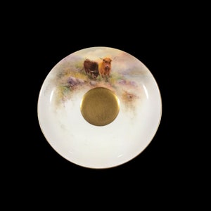 Vintage replacement Royal Worcester hand painted signed by artist saucer orphan England, replacement Worcester saucer.