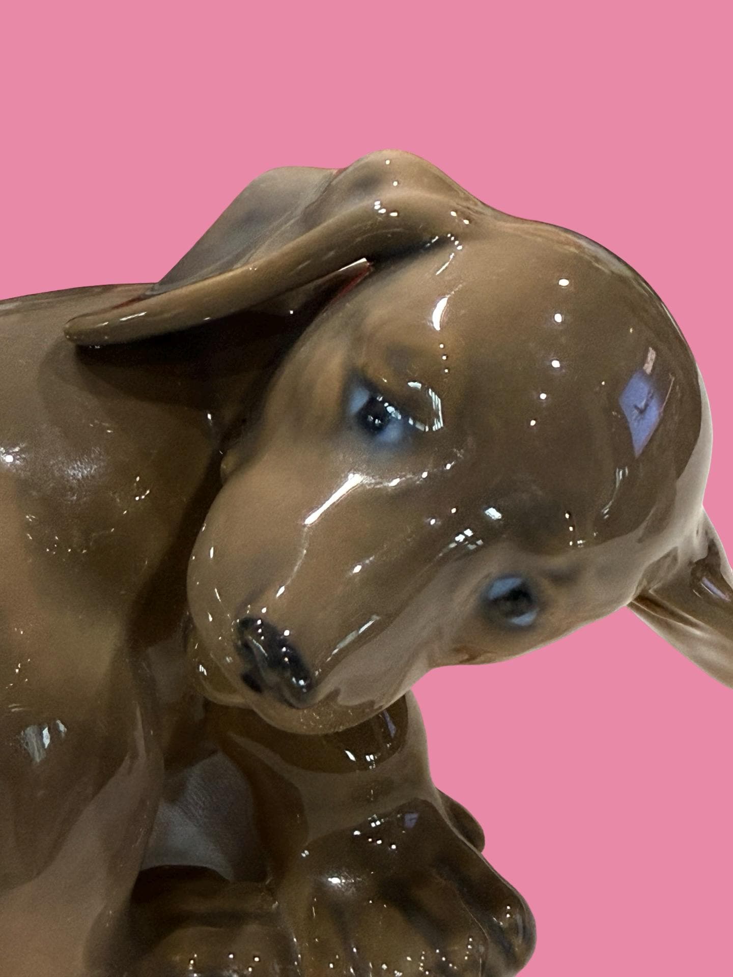 ヴィンテージ ロイヤルコペンハーゲン製 磁器製 ダックスフンドの子犬