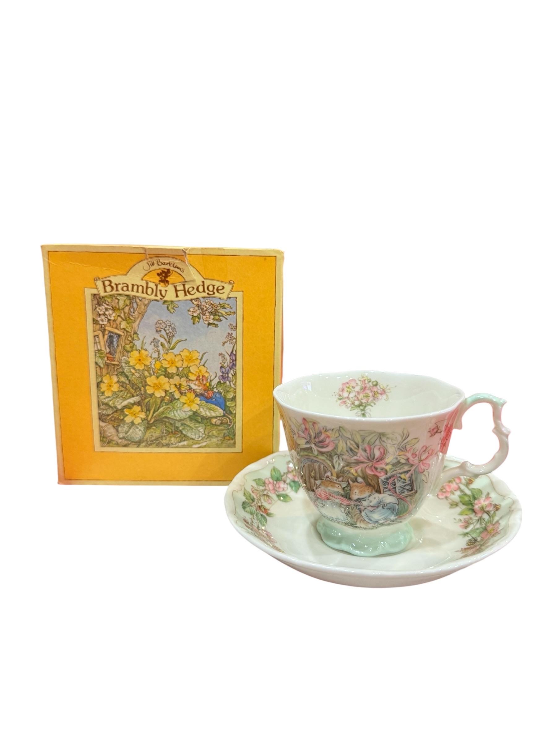 Brambly hedge cup - Etsy 日本