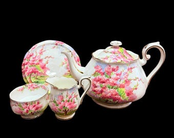 18 Piece Royal Albert Blossom Time Dessert Set With Large Teapot