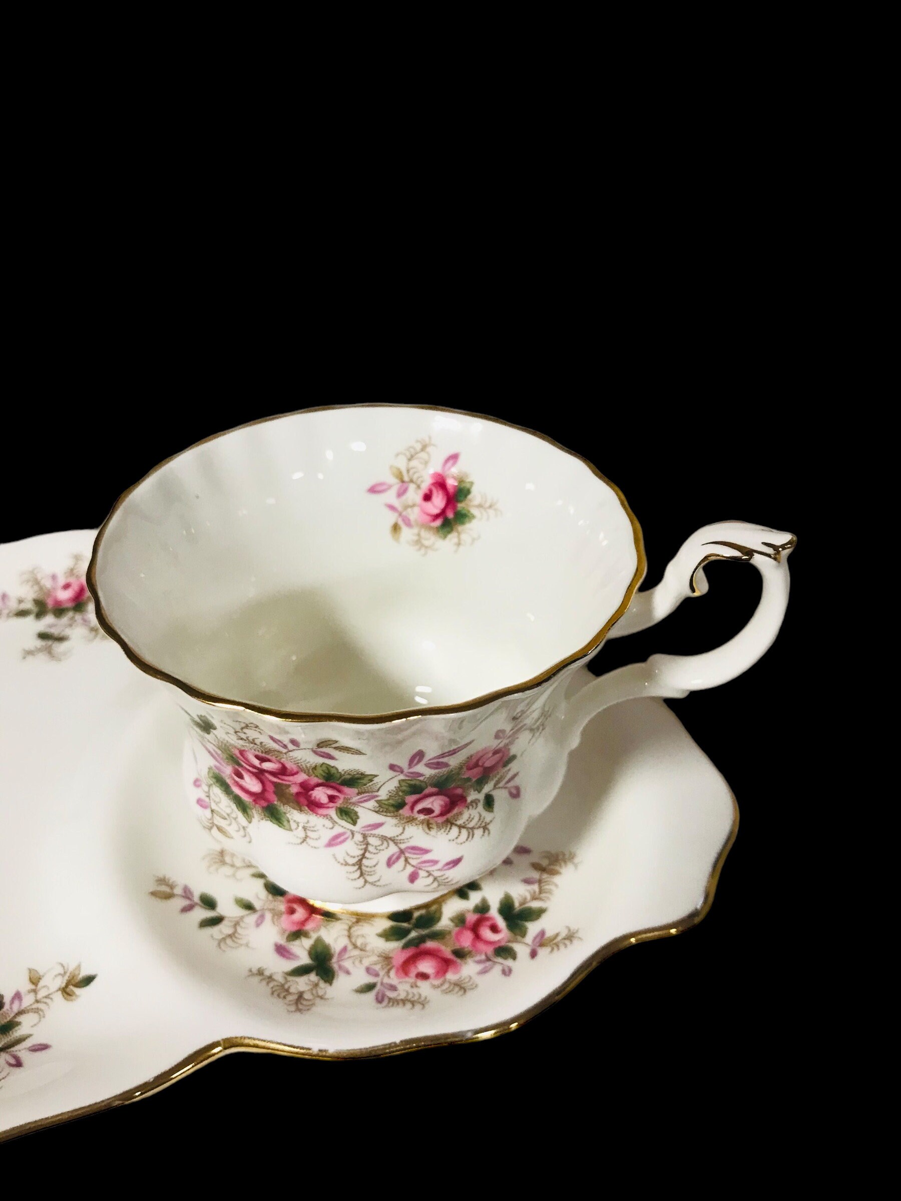 美しいロイヤルアルバートのラベンダーローズテニスセット、英国製