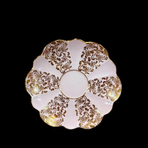 Replacement Shelley Saucer orphan bone china England, Saucer only.