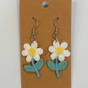 White Daisy Earrings