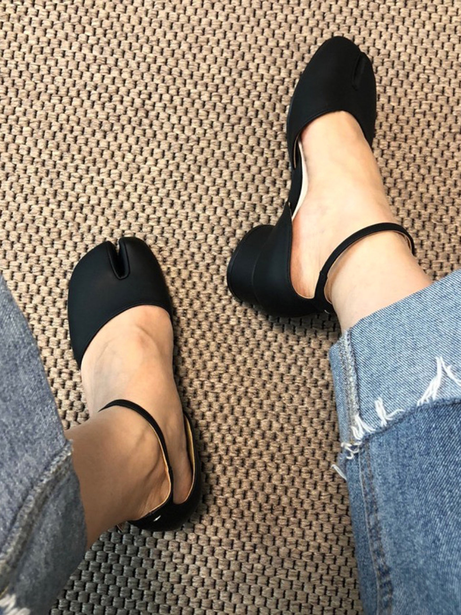 tabi ankle strap