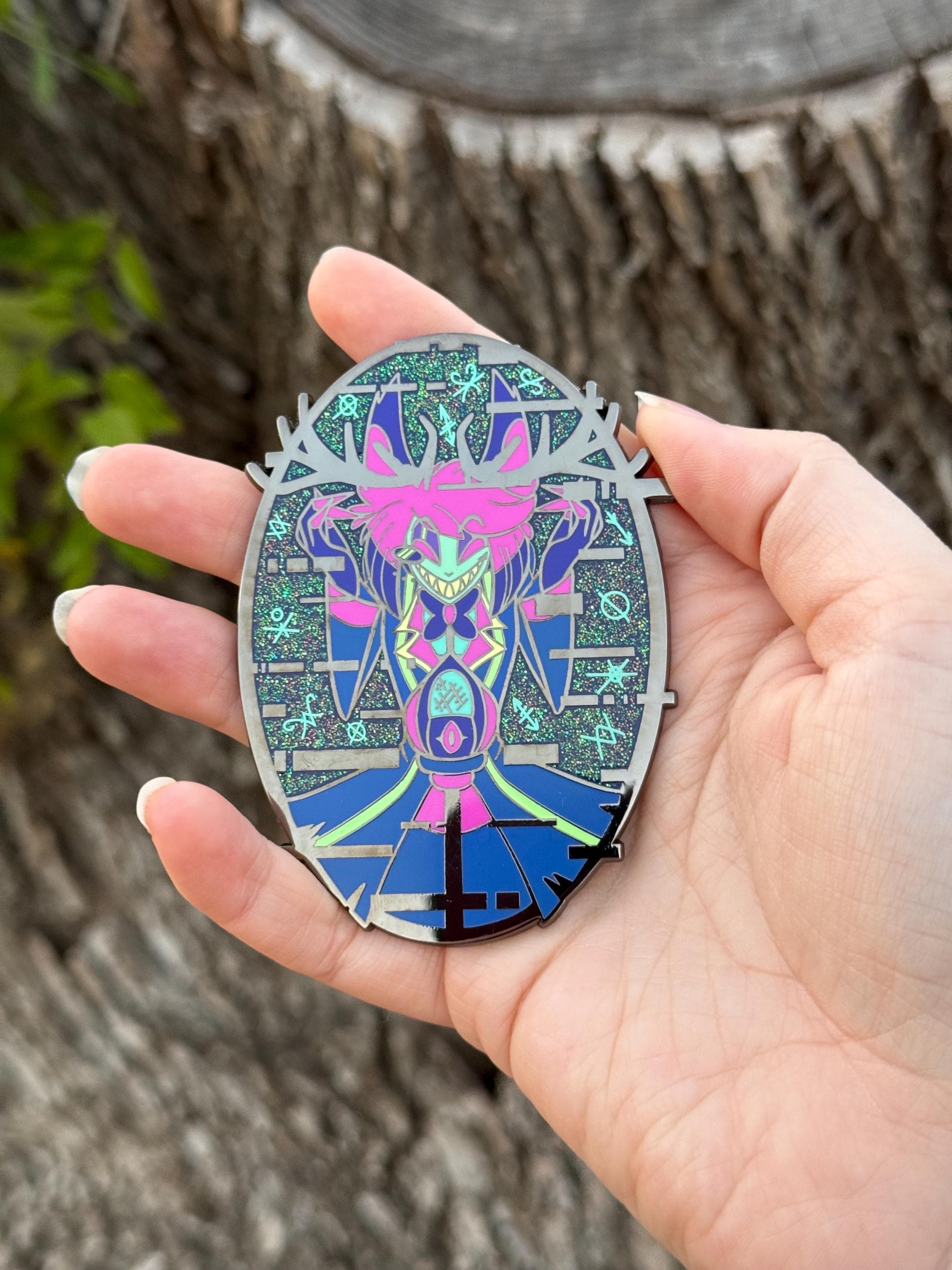 Limited Edition Jumbo 90 Mm UV Reactive Neon Alastor Variant
