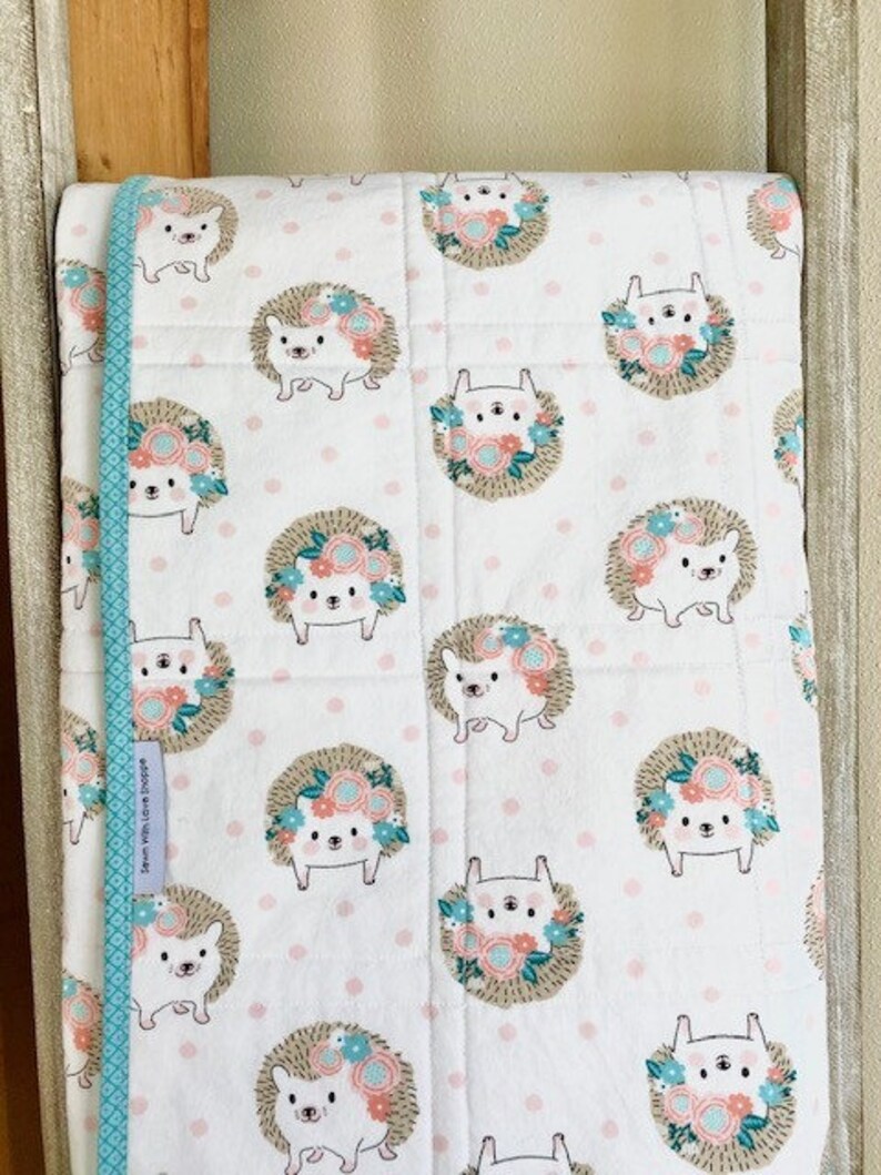 Hedgehog Crib Quilt, Woodland Crib Bedding, Patchwork Crib Quilt, Woodland Baby Blanket