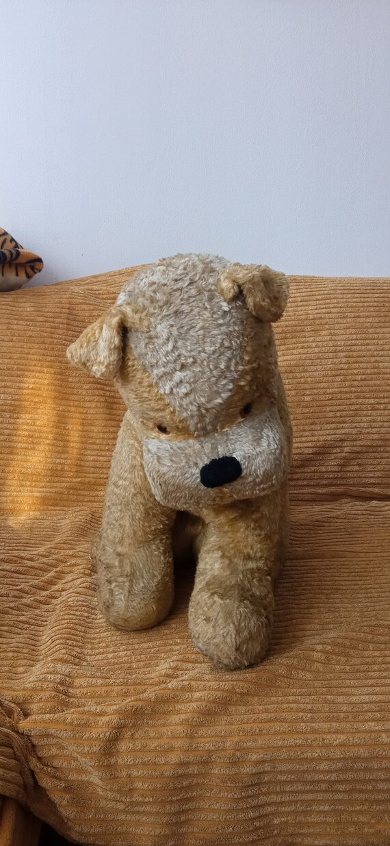 Vieux Chien En Peluche à Roulettes, Rembourré Paille, Yeux En Verre Sulfure, Années 1940