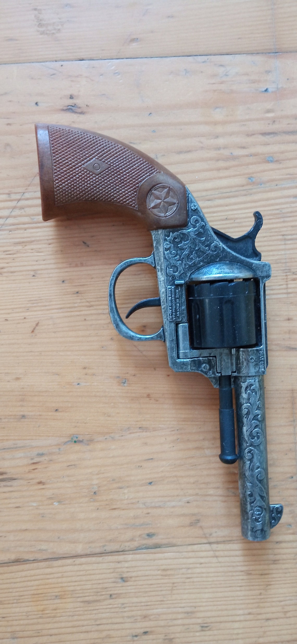 Vintage Metal Cap Gun Toy Pistol Revolver Edison Giocattoli Etsy