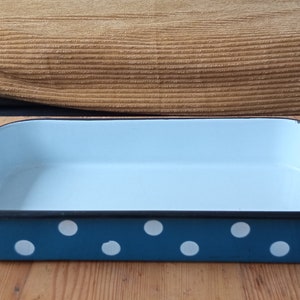Vintage rechteckige Emaille Backblech, weißes Polka Dots Design, Celje, Jugoslawien, 1970er Jahre